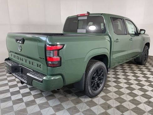 New 2026 Nissan Frontier SV AWD/4WD image 9