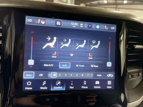 Used 2024 RAM 1500 Big Horn AWD/4WD image 22