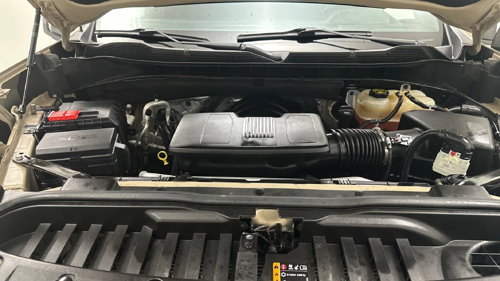 Used 2022 Chevrolet Silverado 1500 LT Trail Boss w/ LT Trail Boss Premium Package AWD/4WD image 11