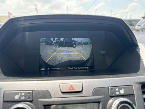 Used 2014 Honda Odyssey Touring image 25