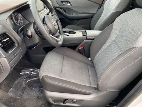 Certified 2023 Nissan Rogue SV image 10