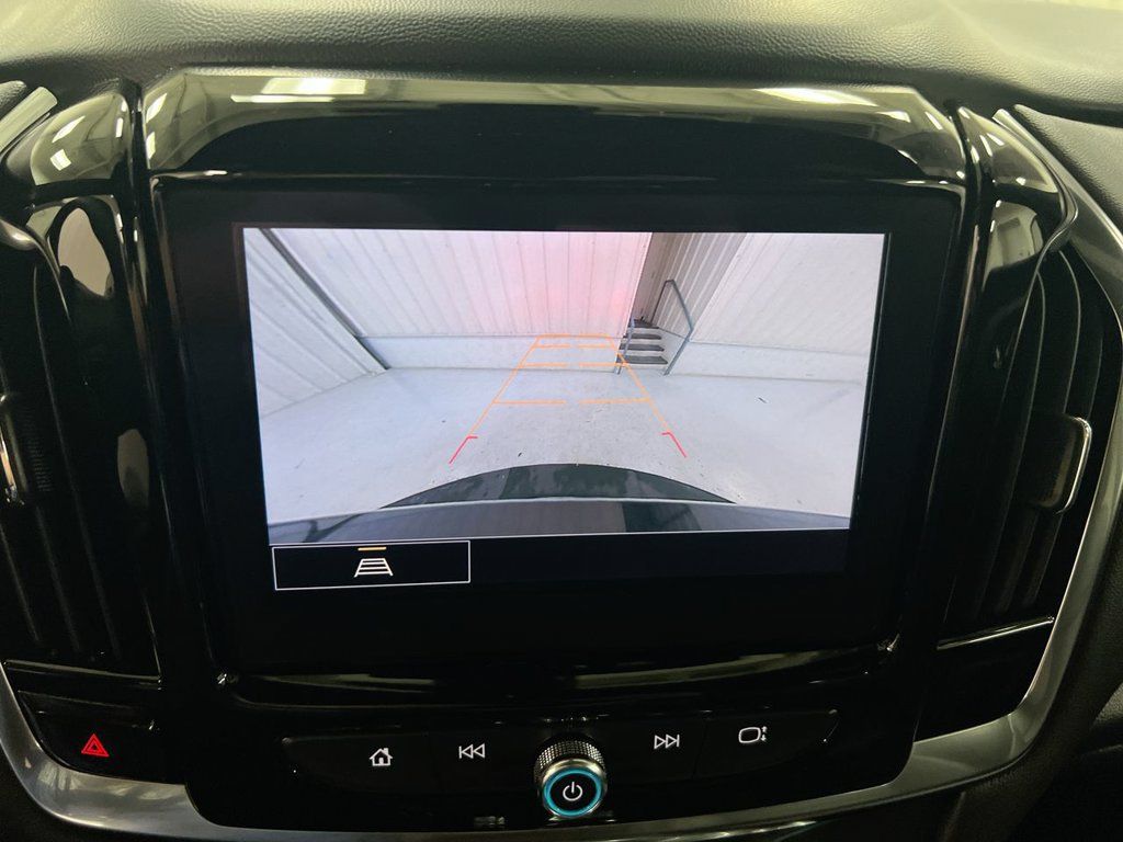 Used 2022 Chevrolet Traverse LT w/ LPO, Floor Liner Package AWD/4WD image 15