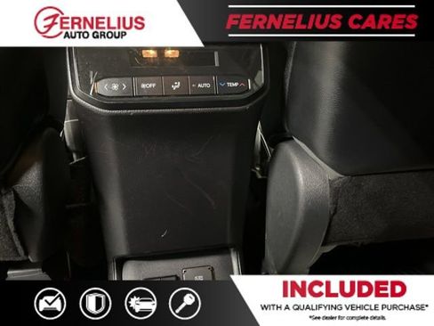 Used 2021 Toyota Highlander Limited AWD/4WD image 33