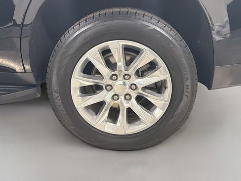 Used 2023 Chevrolet Tahoe Premier RWD image 34