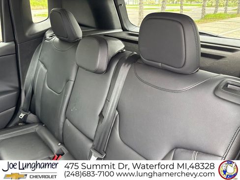 Used 2016 Jeep Renegade Limited FWD image 13