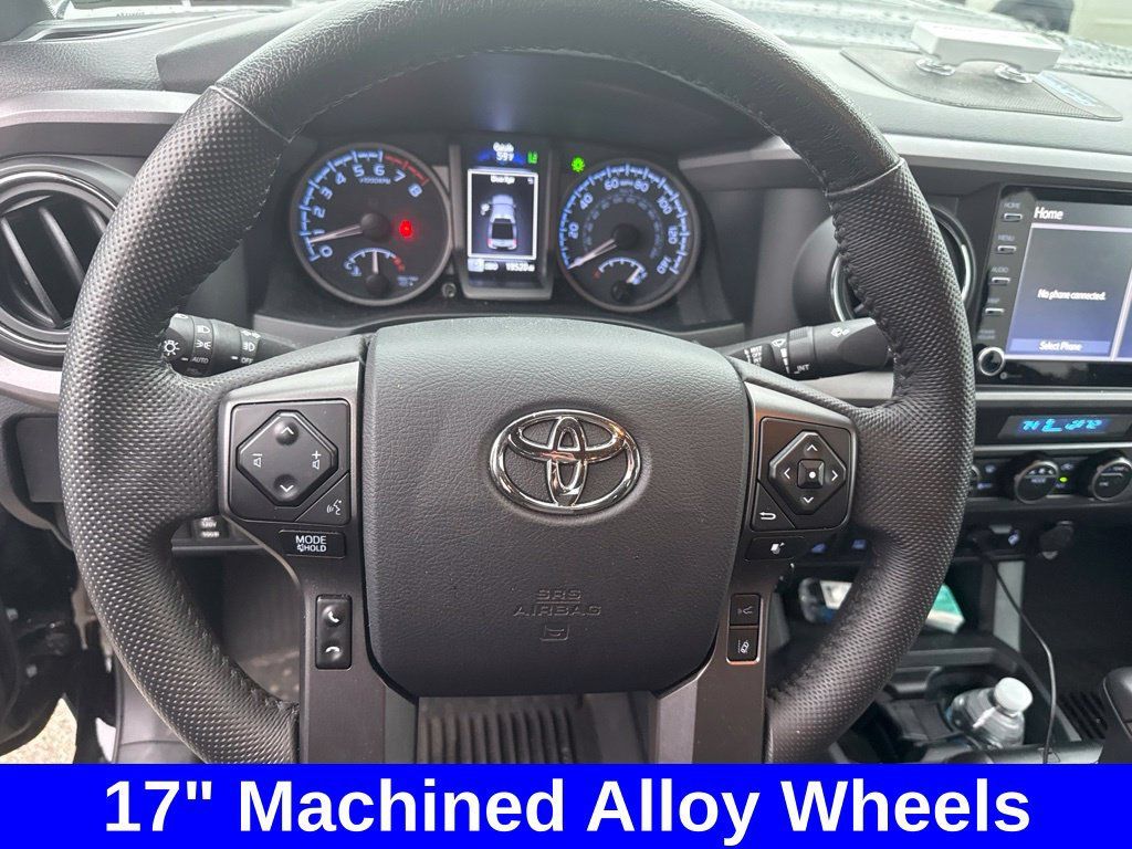 Used 2023 Toyota Tacoma TRD Sport w/ Technology Package AWD/4WD image 17