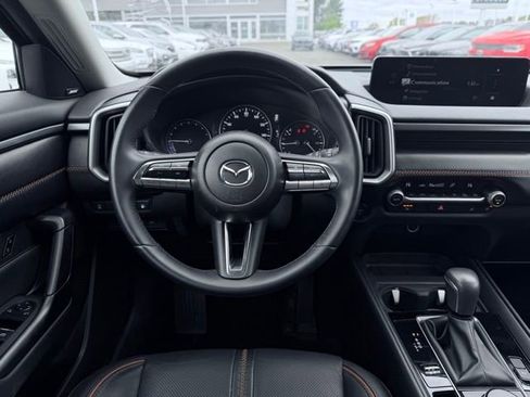 Used 2025 MAZDA CX-50 AWD 2.5 Hybrid w/ Premium Pkg image 27