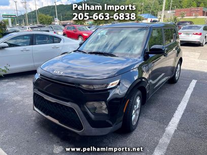 Used 2022 Kia Soul LX w/ Technology Package