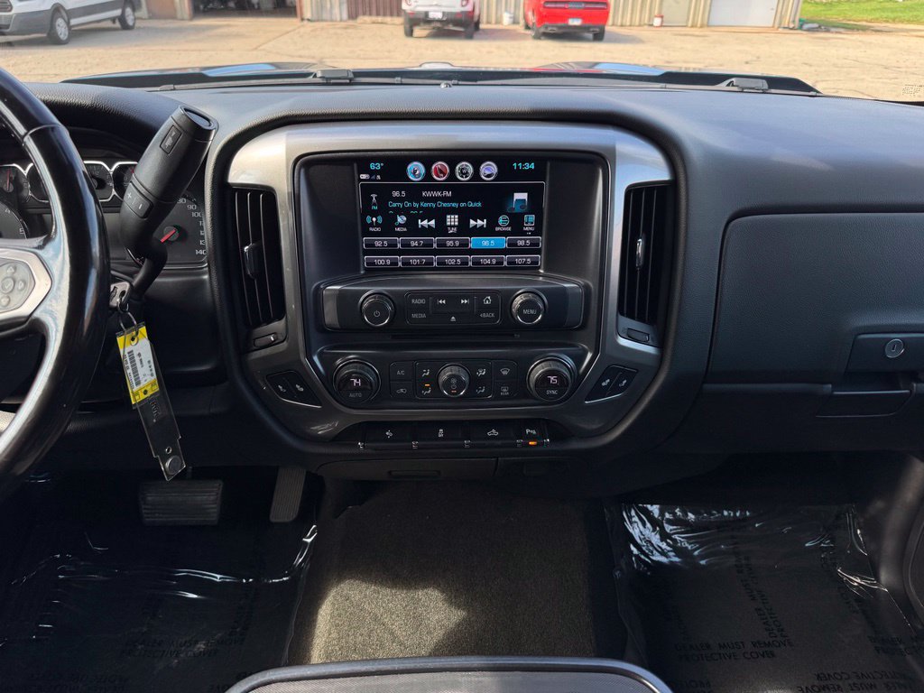 Used 2018 Chevrolet Silverado 1500 LT w/ All Star Edition AWD/4WD image 2