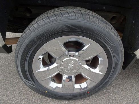 Used 2015 Chevrolet Silverado 1500 LTZ w/ LTZ Plus Package image 34