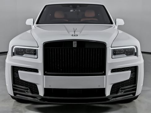 Used 2022 Rolls-Royce Cullinan image 5