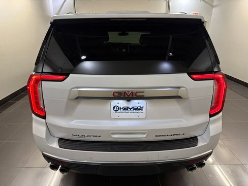 Used 2022 GMC Yukon Denali AWD/4WD image 5