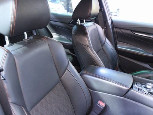 Used 2020 Nissan Maxima SR image 11