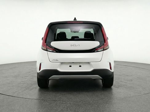 Used 2025 Kia Soul LX w/ LX Technology Package FWD image 7