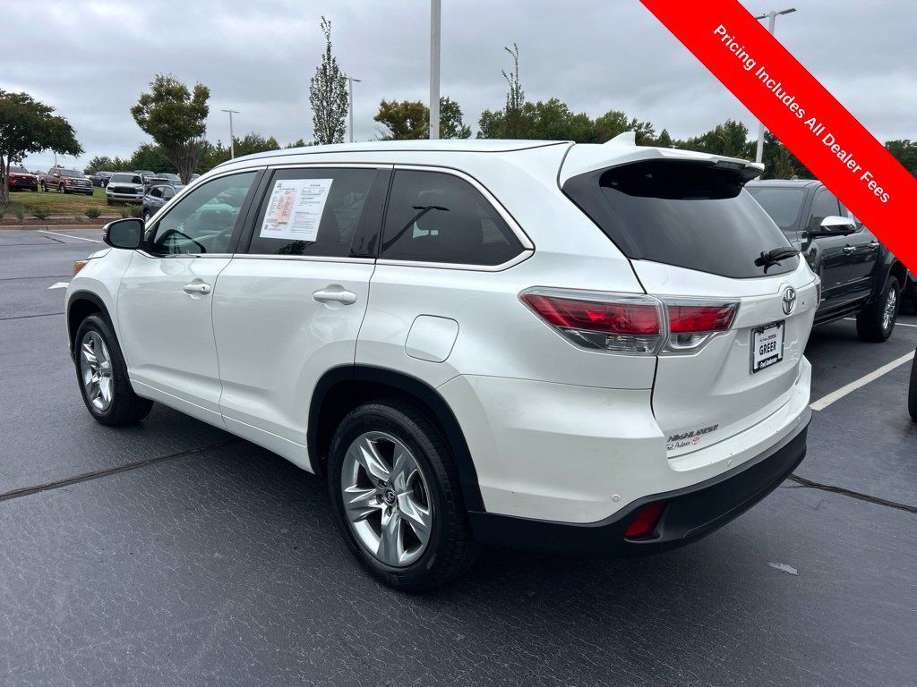 Used 2016 Toyota Highlander Limited Platinum FWD image 21