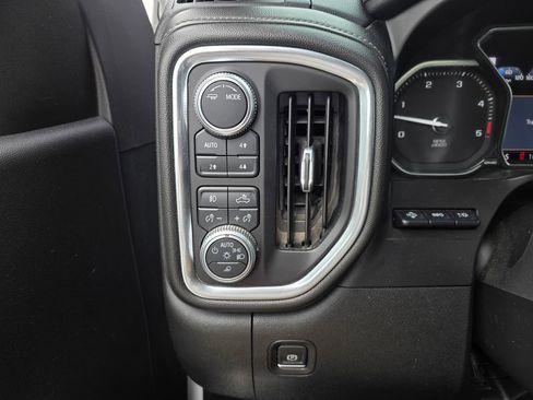 Used 2020 GMC Sierra 2500 Denali w/ Denali Ultimate Package image 13