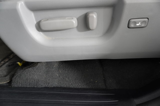 Used 2019 Toyota Sequoia SR5 AWD/4WD image 21