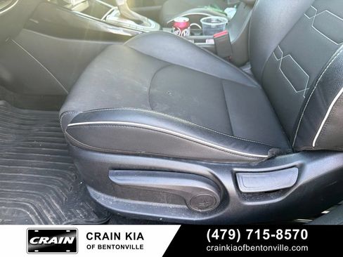 Certified 2024 Kia Forte GT-Line FWD image 12