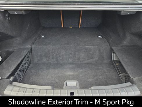 Used 2019 BMW 530e w/ M Sport Package RWD image 18