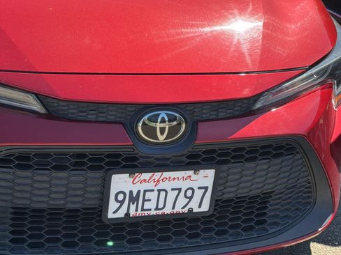 Used 2021 Toyota Corolla LE FWD image 10