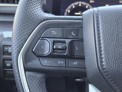 Used 2025 Toyota Tacoma TRD Sport image 26