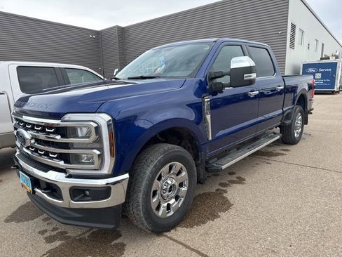 Used 2026 Ford F250 Lariat w/ Chrome Package image 3