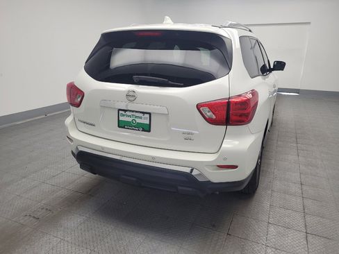 Used 2019 Nissan Pathfinder SL AWD/4WD image 7