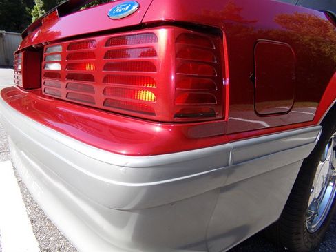 Used 1991 Ford Mustang GT image 28