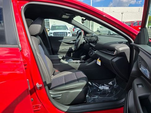 New 2026 Buick Envista Preferred image 32