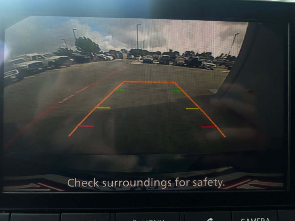 Used 2025 Nissan Rogue SV FWD image 9