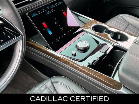 Certified 2025 Cadillac Escalade ESV Sport Platinum AWD/4WD image 15