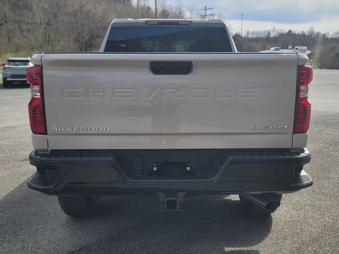 New 2026 Chevrolet Silverado 2500 Custom w/ Custom Value Package AWD/4WD image 13