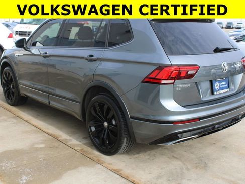 Certified 2021 Volkswagen Tiguan SE R-Line AWD/4WD image 4