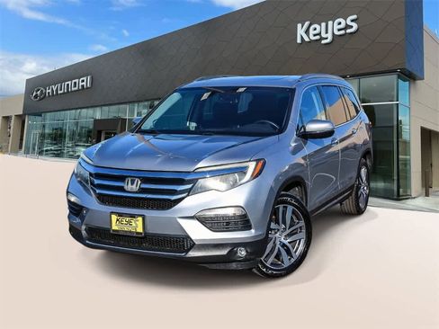 Used 2017 Honda Pilot Elite image 43