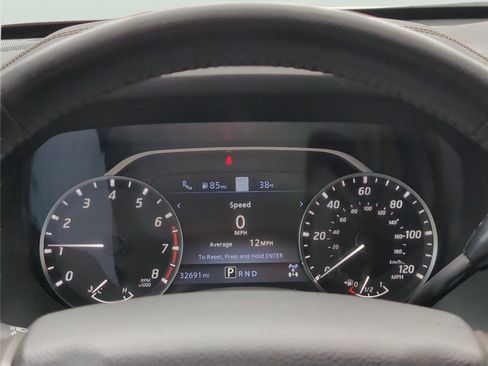 Used 2024 Nissan Titan Platinum Reserve w/ Moonroof Package image 22