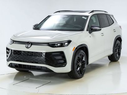 New 2026 Volkswagen Tiguan SE R-Line