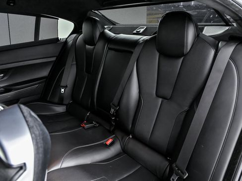 Used 2016 BMW M6 Gran Coupe image 23