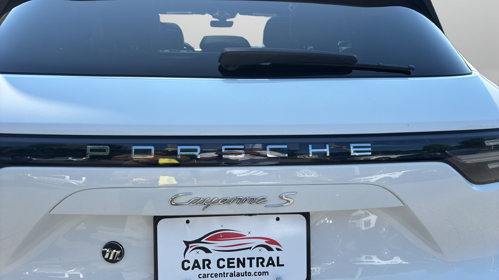 Used 2019 Porsche Cayenne S AWD/4WD image 37