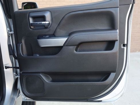 Used 2017 Chevrolet Silverado 1500 LTZ Z71 AWD/4WD image 19