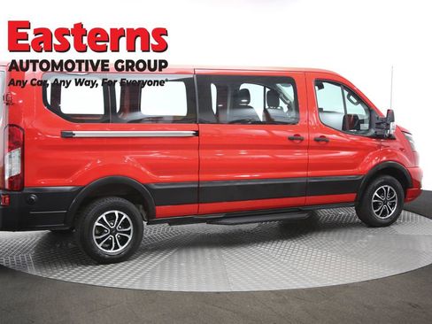 Used 2024 Ford E-Transit Base image 40