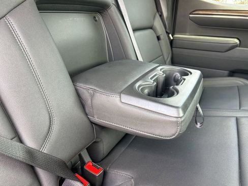 Used 2024 Chevrolet Silverado 1500 LT Trail Boss w/ LT Trail Boss Premium Package AWD/4WD image 47