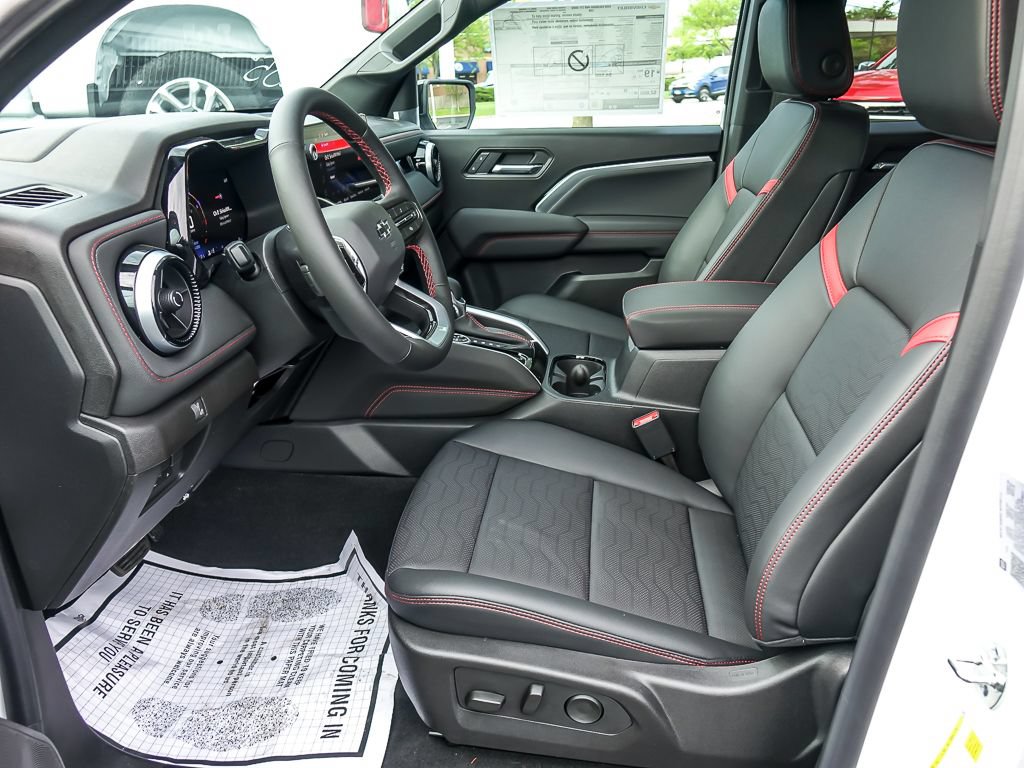 New 2026 Chevrolet Colorado Z71 w/ Midnight Edition AWD/4WD image 10