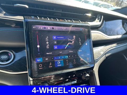 Used 2023 Jeep Grand Cherokee Trailhawk w/ Advanced Protech Group II image 29