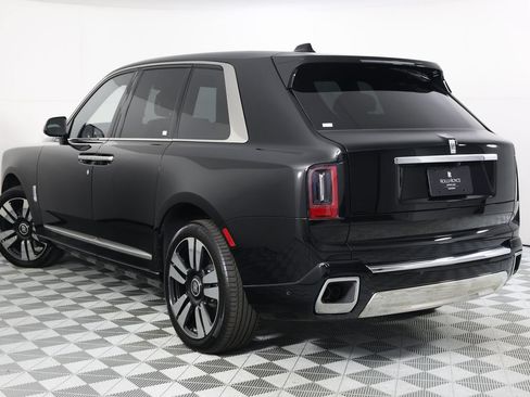 New 2026 Rolls-Royce Cullinan AWD/4WD image 3