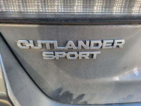 Used 2025 Mitsubishi Outlander Sport SE image 11