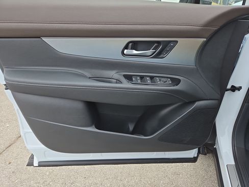 New 2026 Nissan Murano Platinum w/ Cargo Package AWD/4WD image 11