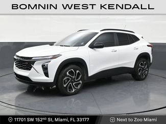 Used 2025 Chevrolet Trax RS w/ Driver Confidence Package video 1