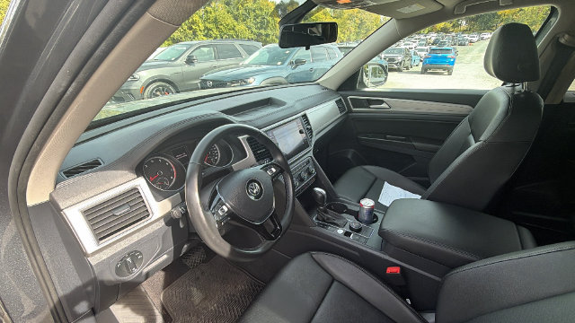 Used 2019 Volkswagen Atlas SE w/ Towing Package AWD/4WD image 12