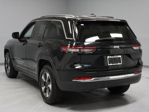 Used 2024 Jeep Grand Cherokee Limited 4xe AWD/4WD image 8
