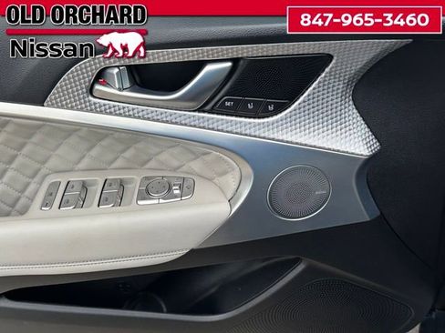 Used 2023 Genesis G70 3.3T w/ Sport Prestige Package image 11